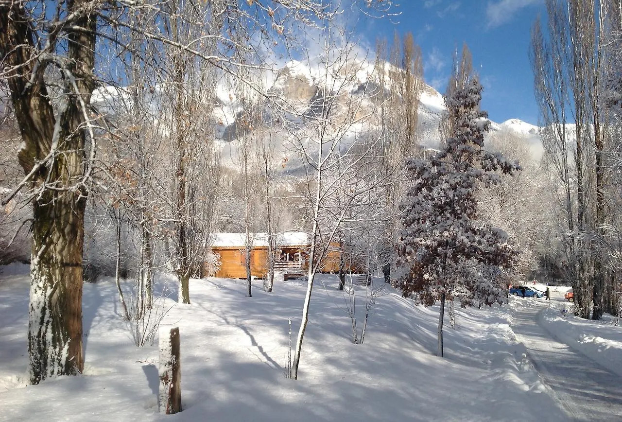 Camping, Hôtel De Plein Air Les Cariamas Châteauroux-les-Alpes France