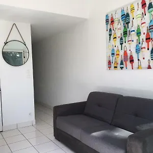 https://clair-de-lune.inbrittany.com