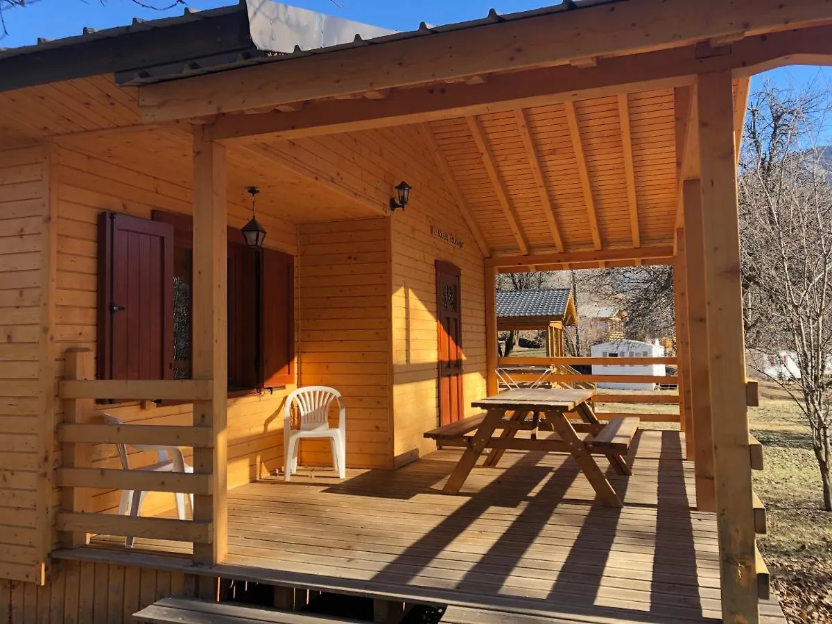 Camping, Hotel De Plein Air Les Cariamas Chateauroux-les-Alpes France