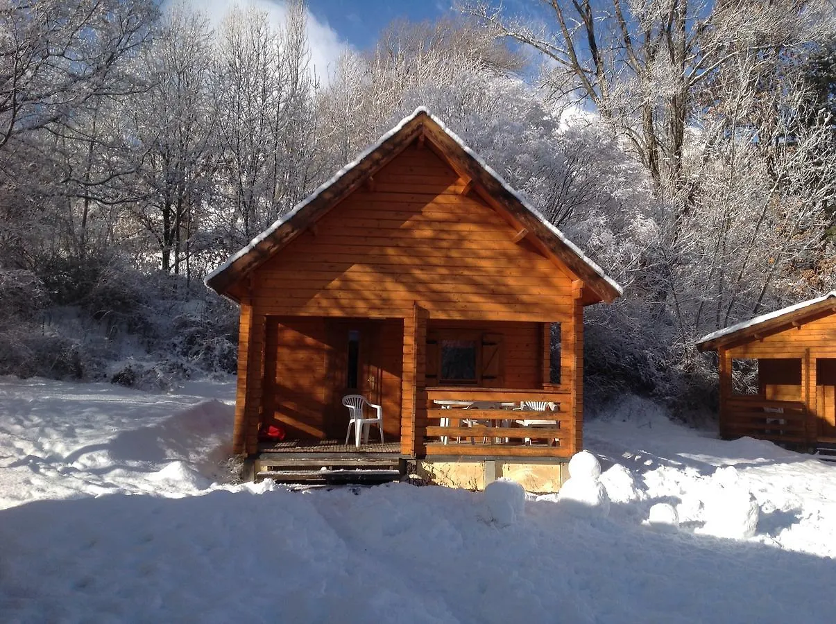 Camping, Hotel De Plein Air Les Cariamas Chateauroux-les-Alpes 3*,
