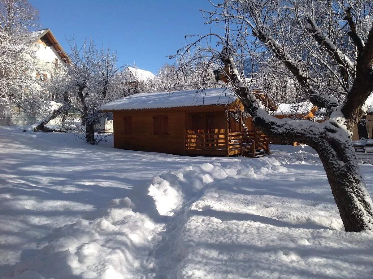 Camping, Hotel De Plein Air Les Cariamas Chateauroux-les-Alpes